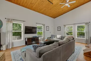 20 Brook St, Barrington, RI 02806 - Photo 15