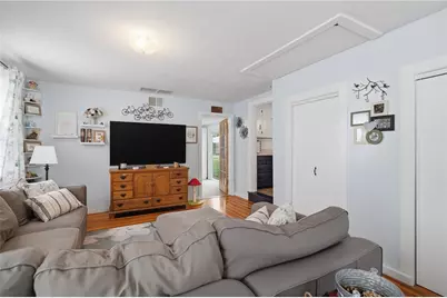 282 Ronald Avenue, Cumberland, RI 02864 - Photo 7