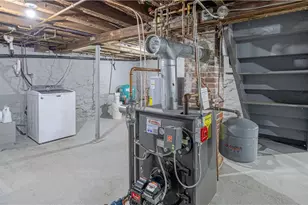 737 Putnam Pike, Smithfield, RI 02828 - Photo 23