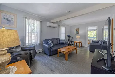 737 Putnam Pike, Smithfield, RI 02828 - Photo 15
