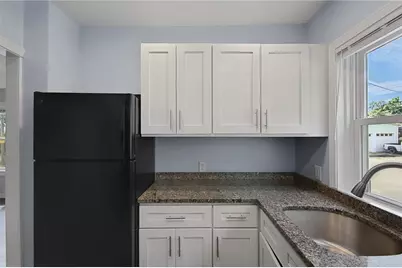 117 Chestnut Street, Lincoln, RI 02838 - Photo 7