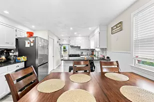 12 Parsons Ave, East Providence, RI 02914 - Photo 9