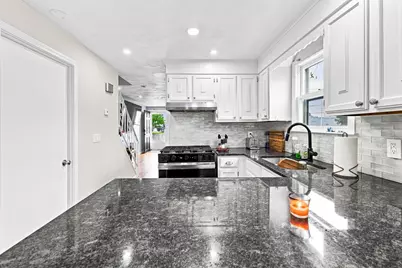 12 Parsons Avenue, East Providence, RI 02914 - Photo 7