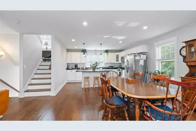 724 Centerville Road #8, Warwick, RI 02886 - Photo 5
