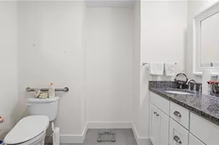 724 Centerville Rd, Warwick, RI 02886 - Photo 19