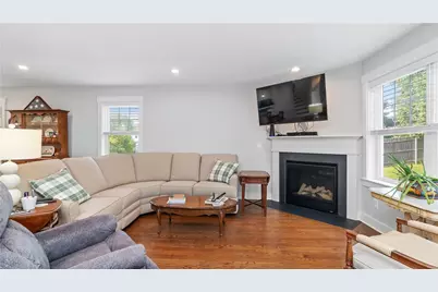 724 Centerville Road #8, Warwick, RI 02886 - Photo 7