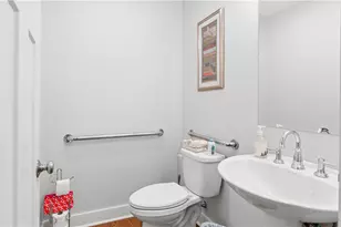 724 Centerville Rd, Warwick, RI 02886 - Photo 13