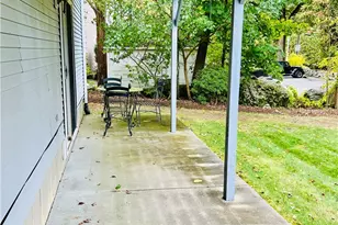 11 College Hill Rd, Warwick, RI 02886 - Photo 35