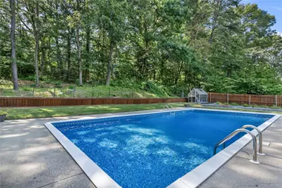 139 Ray Avenue, Woonsocket, RI 02895 - Photo 47
