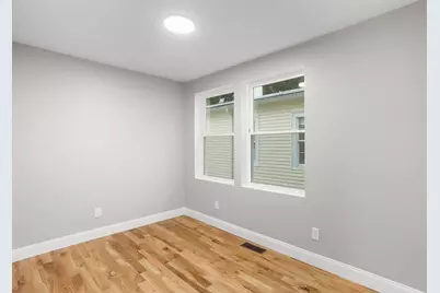 28 Potters Avenue, Providence, RI 02905 - Photo 7