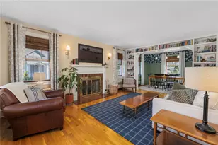 26 Gurney St, East Providence, RI 02914 - Photo 3