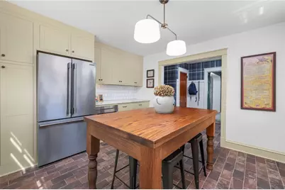 26 Gurney Street, East Providence, RI 02914 - Photo 11