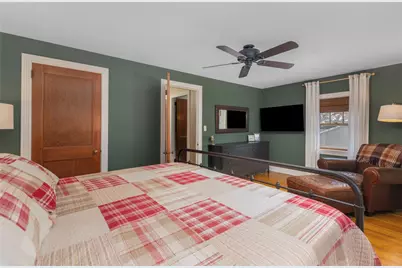26 Gurney Street, East Providence, RI 02914 - Photo 21