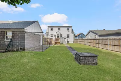 26 Gurney Street, East Providence, RI 02914 - Photo 45