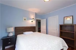 20 Carroll Ave, Newport, RI 02840 - Photo 17