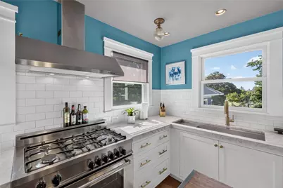 58 Hyland Avenue, East Greenwich, RI 02818 - Photo 9