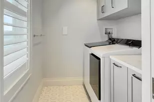 377 Atlantic Ave, Westerly, RI 02891 - Photo 29