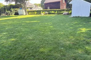 18 Barnold St, West Warwick, RI 02893 - Photo 5