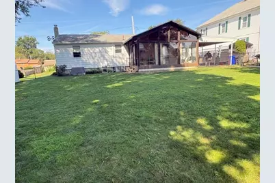 18 Barnold Street, West Warwick, RI 02893 - Photo 3