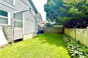 23 Potter St, Newport, RI 02840 - Photo 21