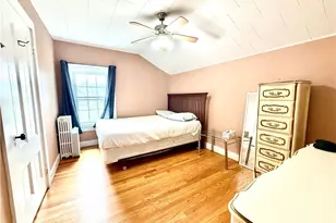 23 Potter St, Newport, RI 02840 - Photo 15