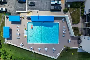 400 Narragansett Pkwy, Warwick, RI 02888 - Photo 3