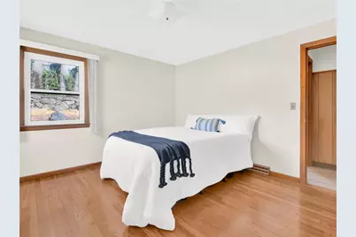 39 Gray Street, Providence, RI 02909 - Photo 17