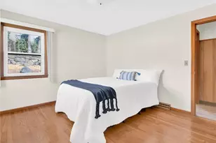 39 Gray St, Providence, RI 02909 - Photo 17