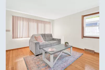 39 Gray Street, Providence, RI 02909 - Photo 5