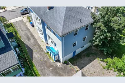 68 Wilcox Avenue, Pawtucket, RI 02860 - Photo 5
