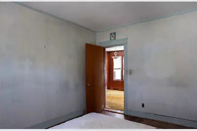 68 Wilcox Avenue, Pawtucket, RI 02860 - Photo 35