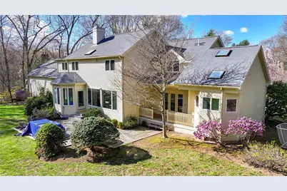 40 Suffolk Way, Lincoln, RI 02865 - Photo 3
