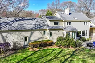 40 Suffolk Way, Lincoln, RI 02865 - Photo 5