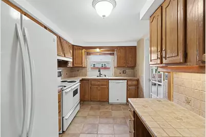 22 Baldino Drive, Cranston, RI 02920 - Photo 21