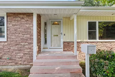 22 Baldino Drive, Cranston, RI 02920 - Photo 5