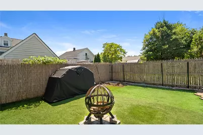 59 Vandewater Street, Providence, RI 02908 - Photo 27