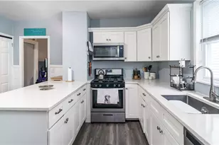 59 Vandewater St, Providence, RI 02908 - Photo 11