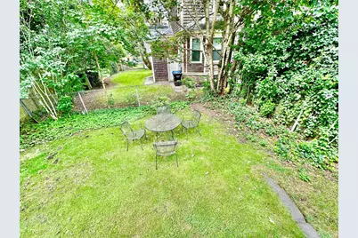 327 Spring Street #2, Newport, RI 02840 - Photo 13