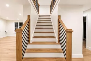 4 Helena Way, Johnston, RI 02919 - Photo 3