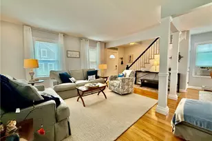 18 Carey St, Newport, RI 02840 - Photo 5
