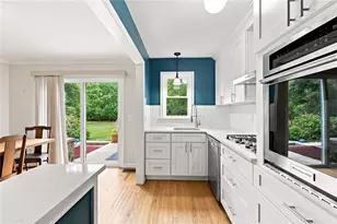 109 Wyndham Ave, Providence, RI 02908 - Photo 13