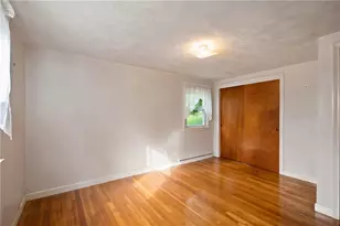 63 Bourbon St, Portsmouth, RI 02871 - Photo 23