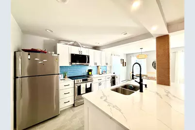 22 Dixon Street, Newport, RI 02840 - Photo 5