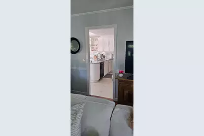 391 Browns Lane, Middletown, RI 02842 - Photo 11