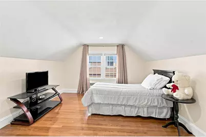 71 Petteys Avenue, Providence, RI 02909 - Photo 27