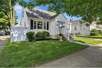 71 Petteys Avenue, Providence, RI 02909 - Photo 3