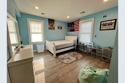 457 Douglas Avenue, Providence, RI 02908 - Photo 13