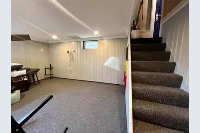 457 Douglas Avenue, Providence, RI 02908 - Photo 19