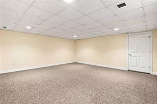 500 Mendon Rd, Cumberland, RI 02864 - Photo 17