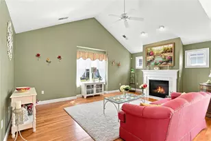 500 Mendon Rd, Cumberland, RI 02864 - Photo 3